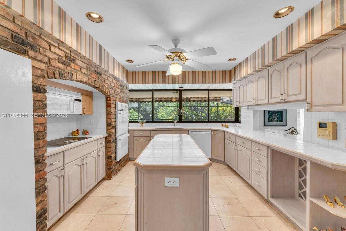 5990 SW 135th Terrace — photo 10