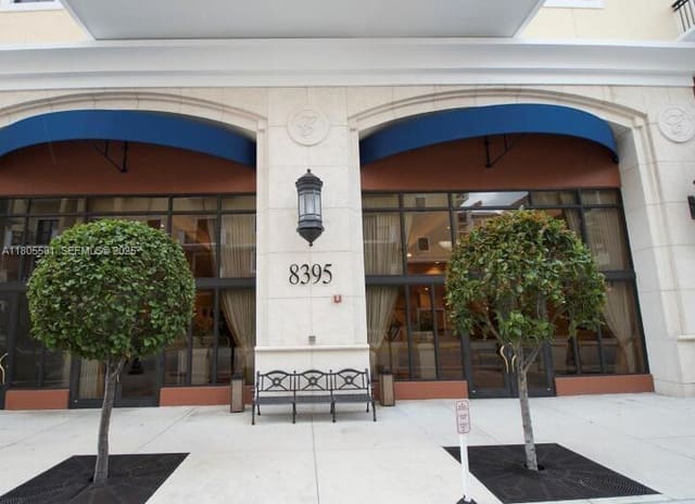 8395 SW 73rd Avenue 312, Miami, FL 33143