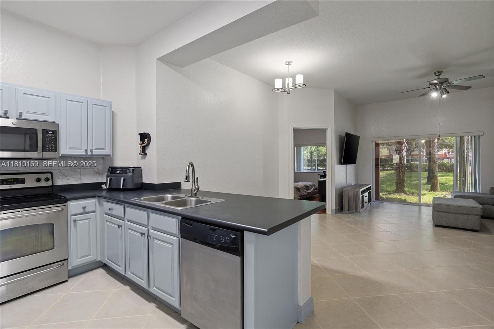 3340 Palomino Drive 214-2, Davie, FL 33024 photo 2