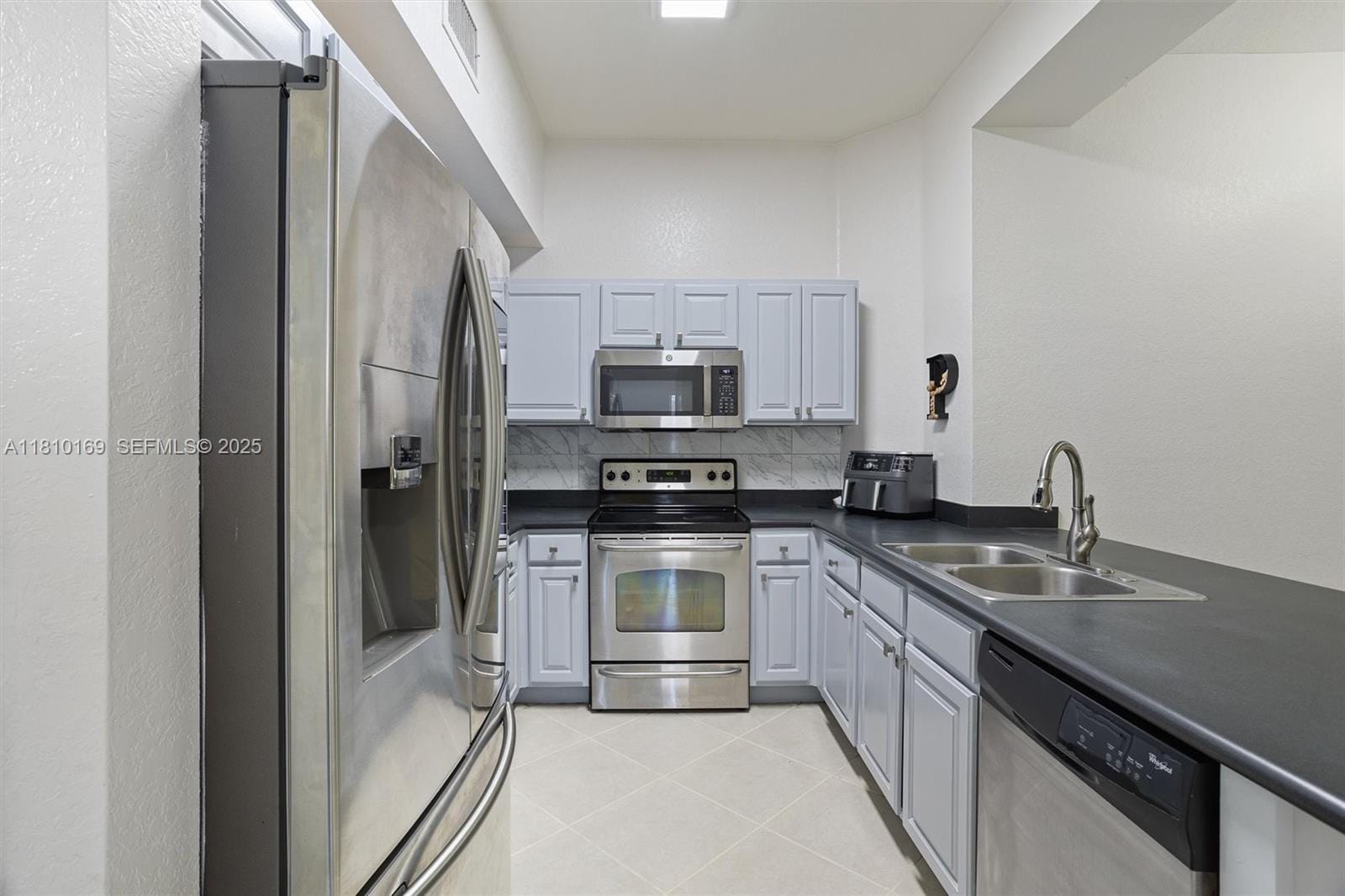 3340 Palomino Drive 214-2, Davie, FL 33024 photo 7