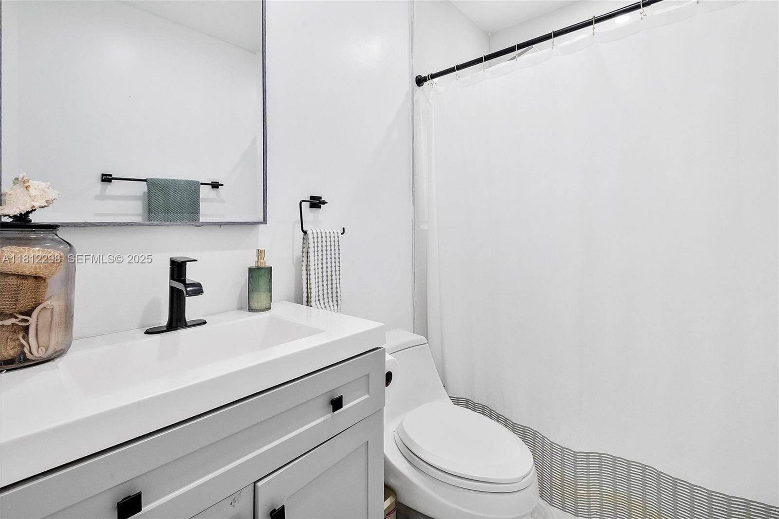 974 NE 145th Street, North Miami, FL 33161 photo 21