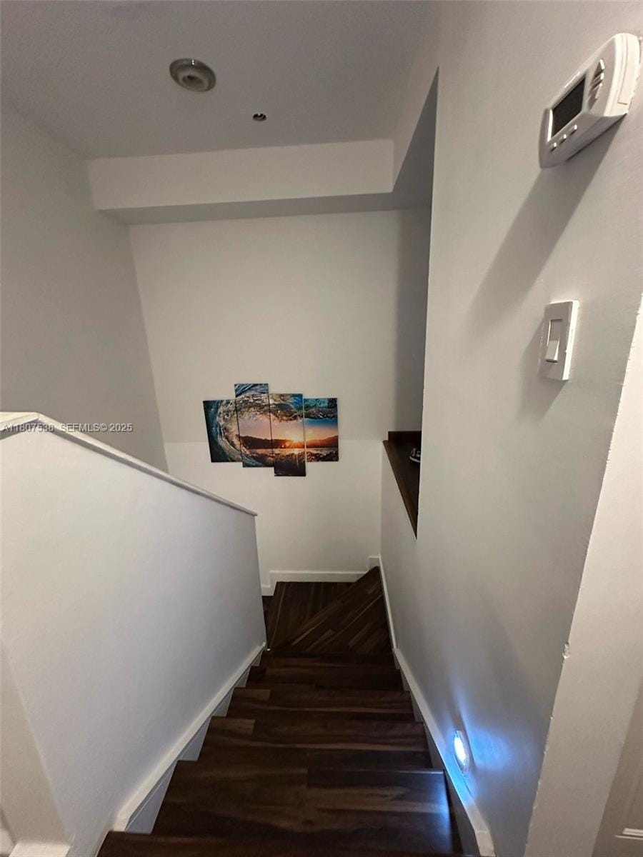 9769 NW 49th Terrace 433 — photo 6