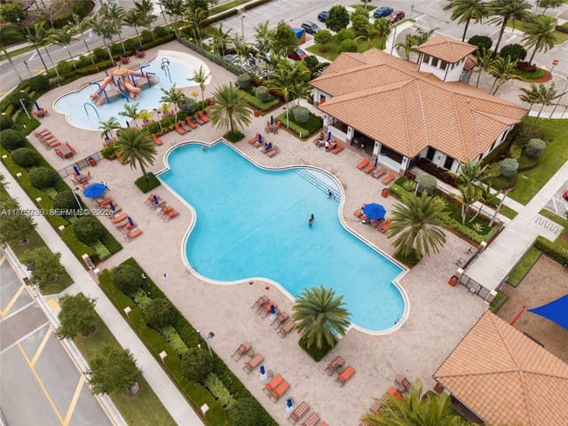 3626 SE 1st Street, sold in Baywinds Of Barbados, Homestead, FL