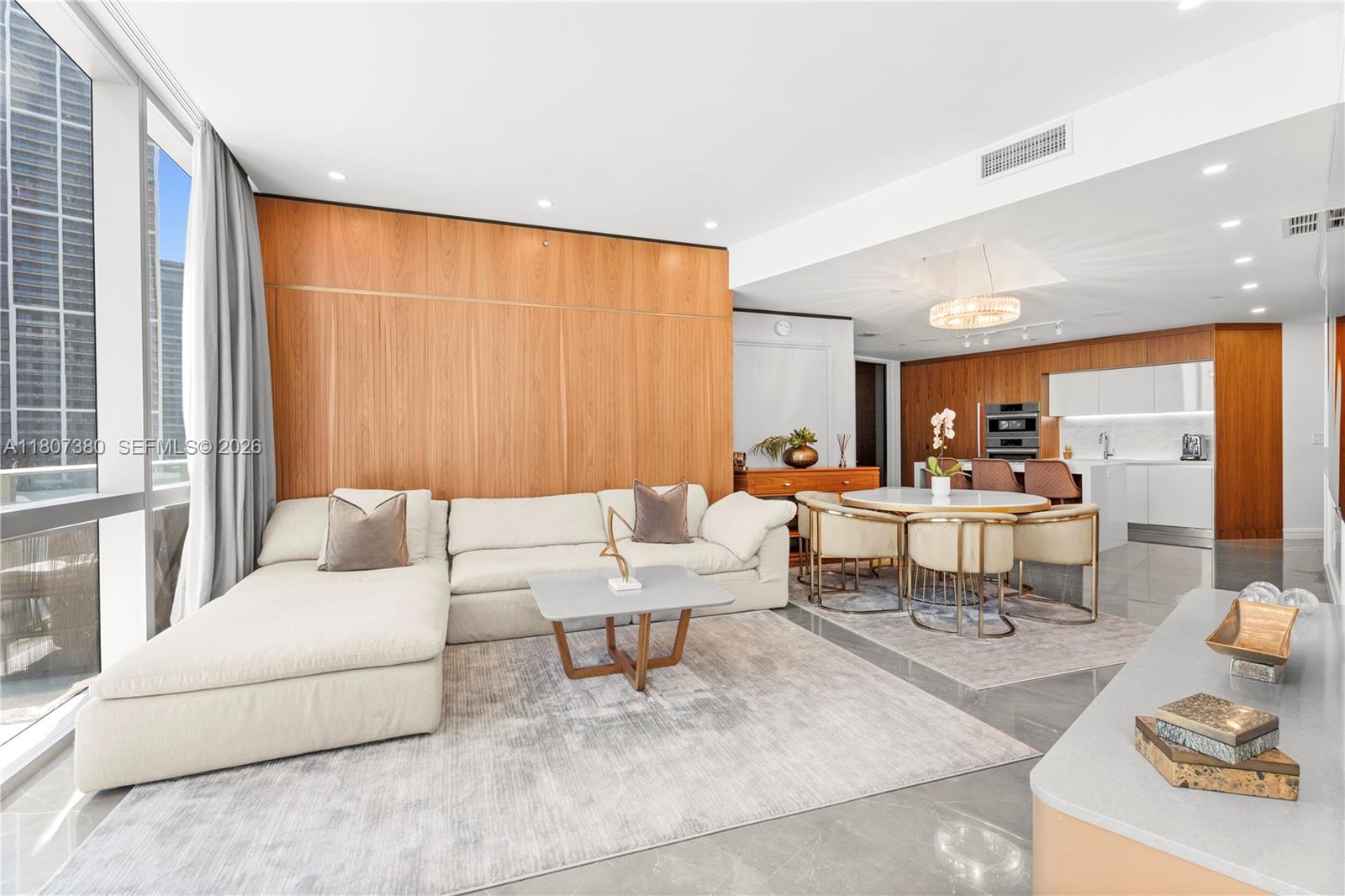 851 NE 1st Avenue 1409, Miami, FL 33132, Miami