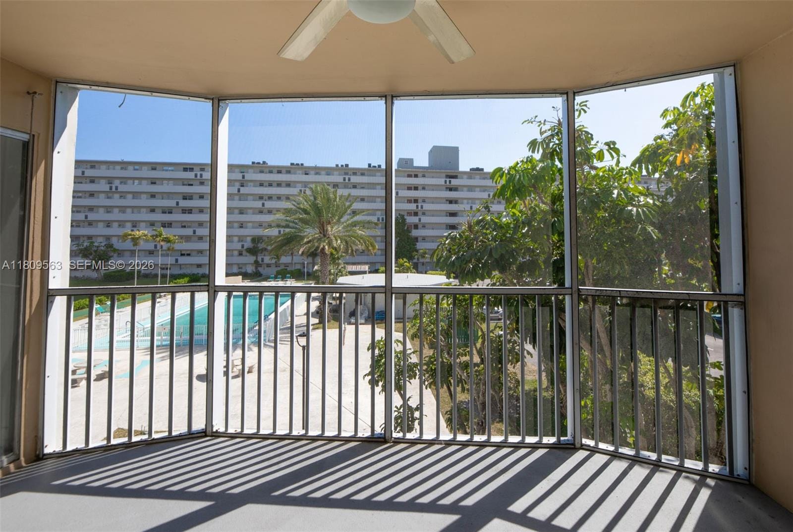 1770 NE 191st Street 316-1, Miami, FL 33179 photo 25