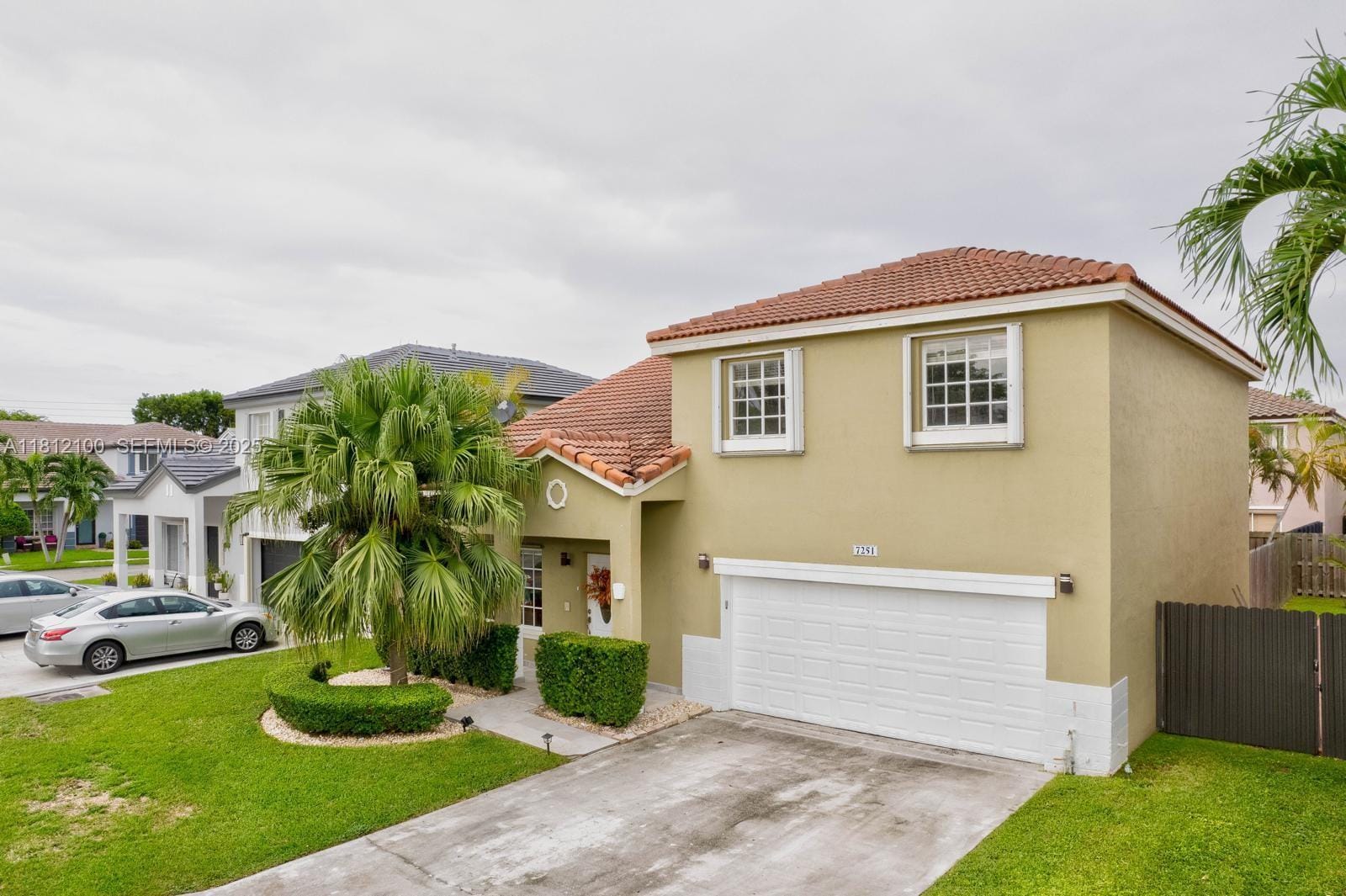 7251 SW 158th Place — photo 3