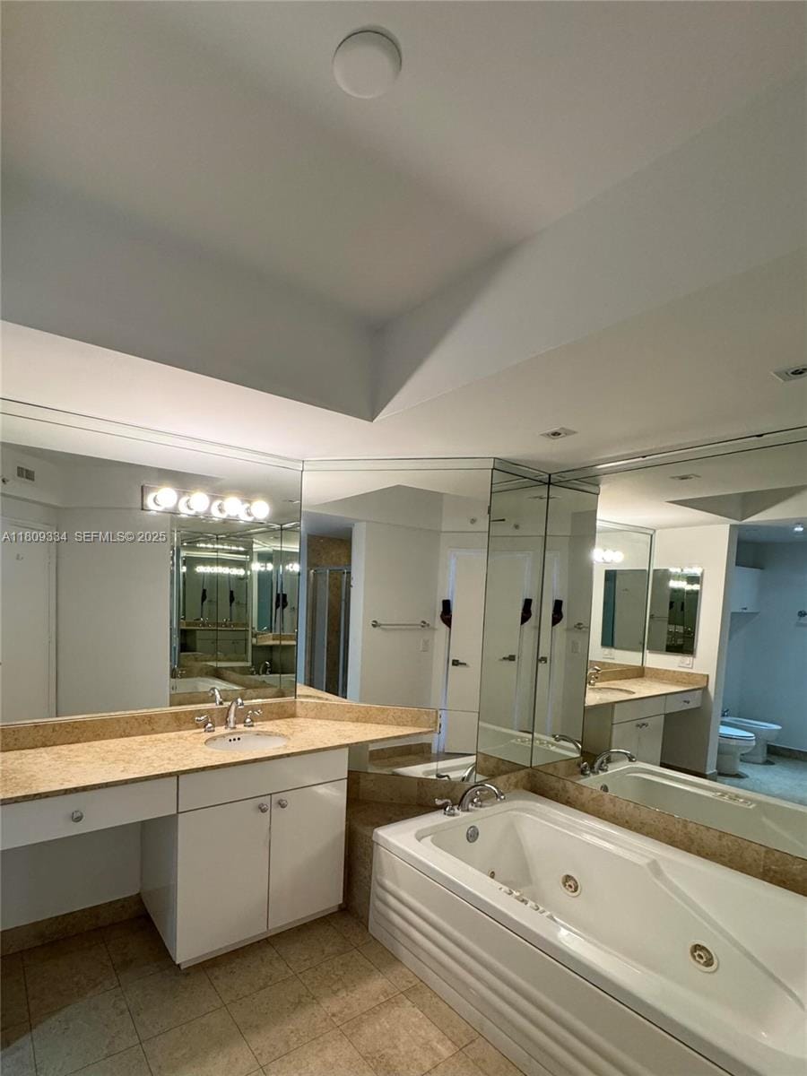 4779 Collins Avenue 2106, Miami Beach, FL 33140 photo 10
