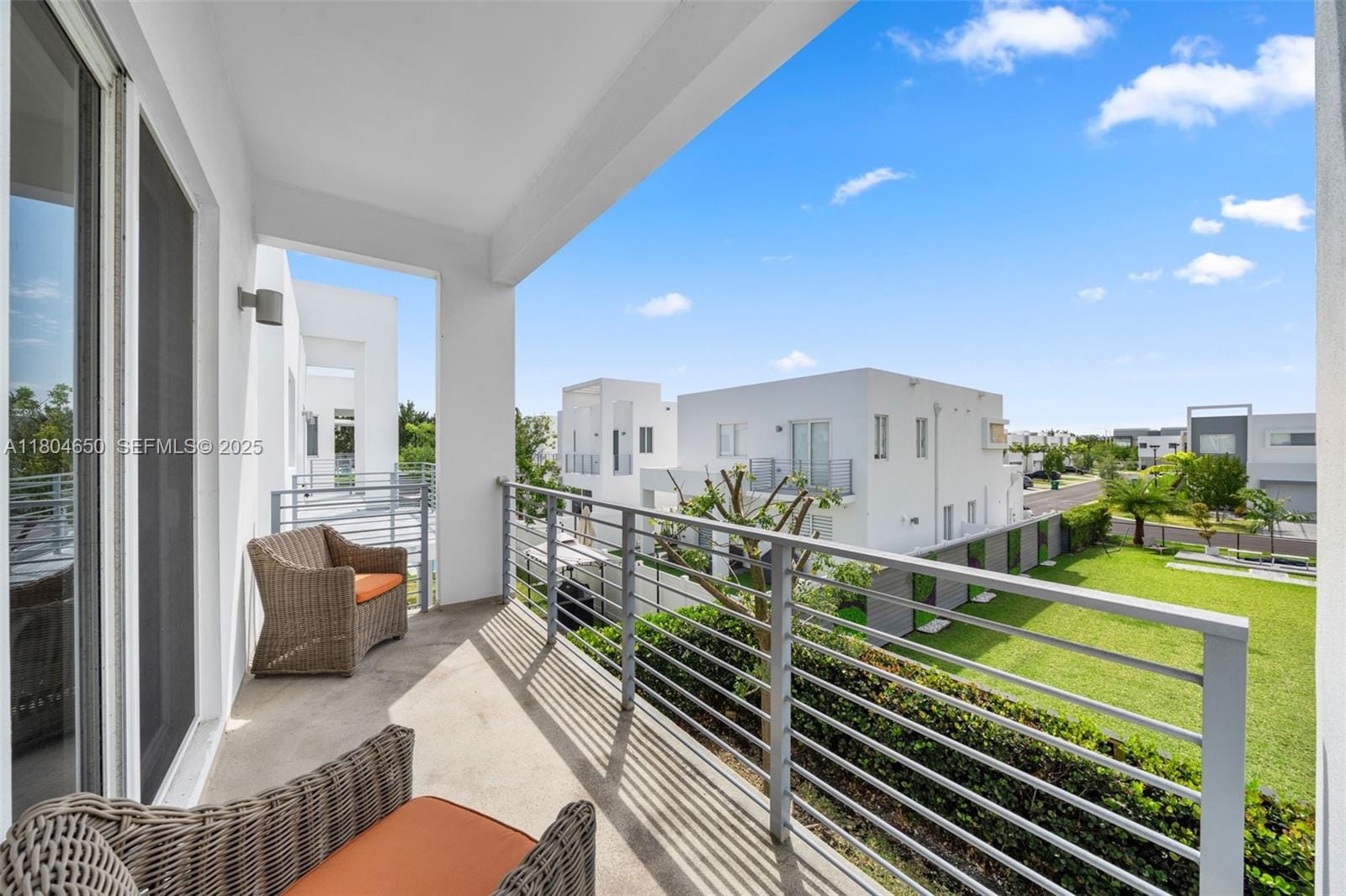 6746 NW 103rd Avenue, Doral, FL 33178 photo 13
