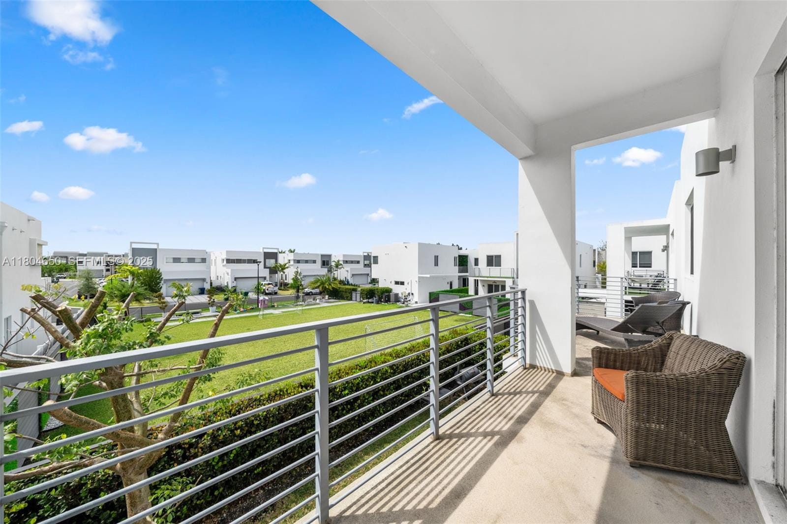 6746 NW 103rd Avenue, Doral, FL 33178 photo 14