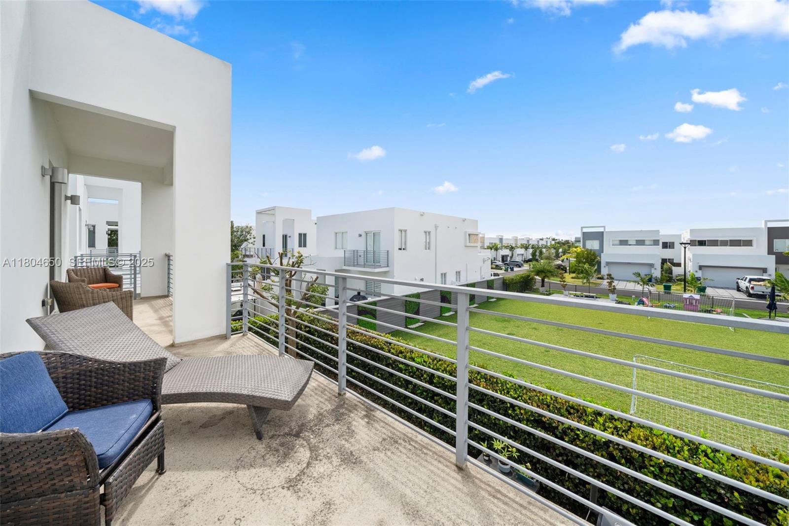 6746 NW 103rd Avenue, Doral, FL 33178 photo 16