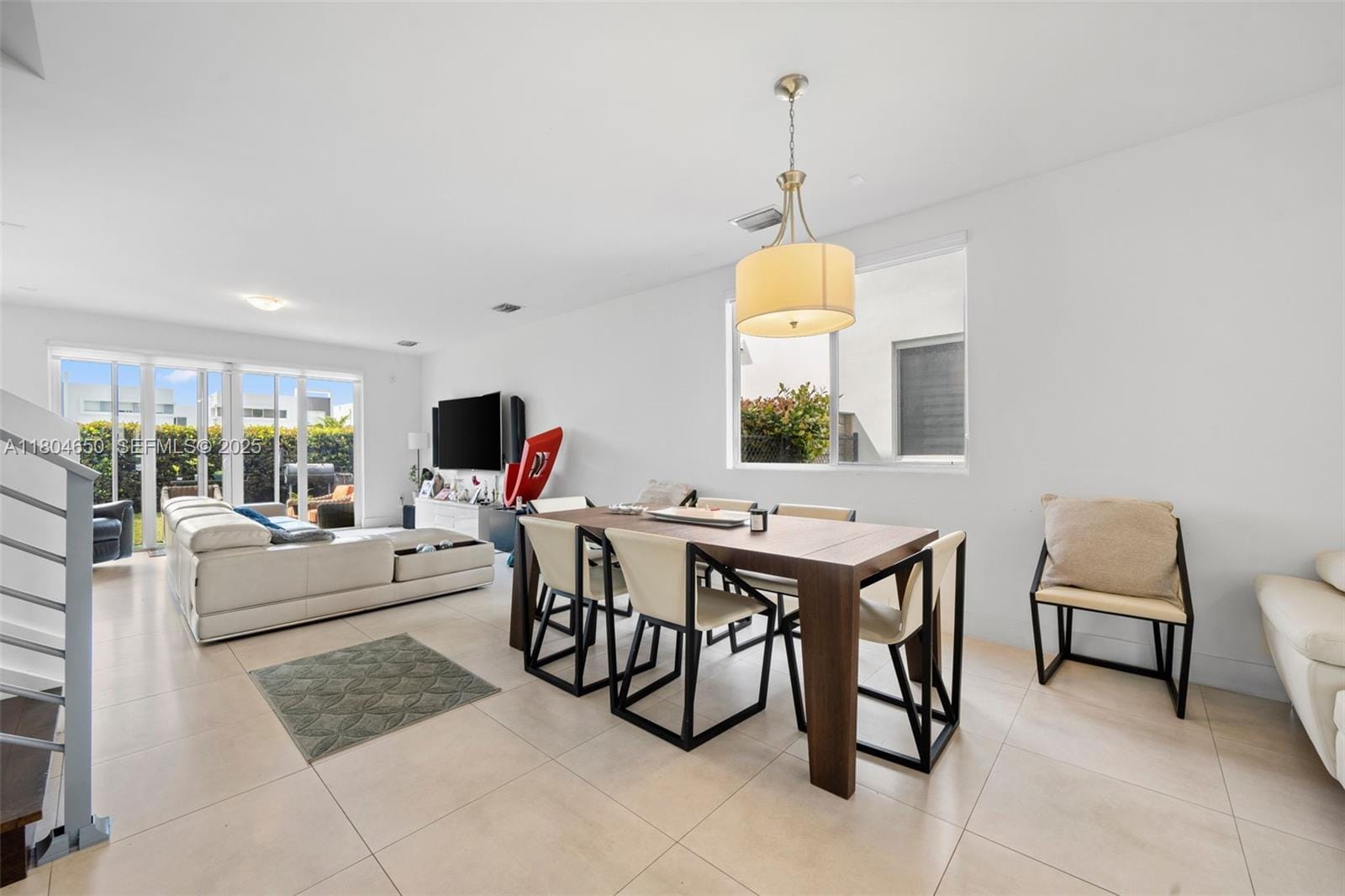 6746 NW 103rd Avenue, Doral, FL 33178 photo 4