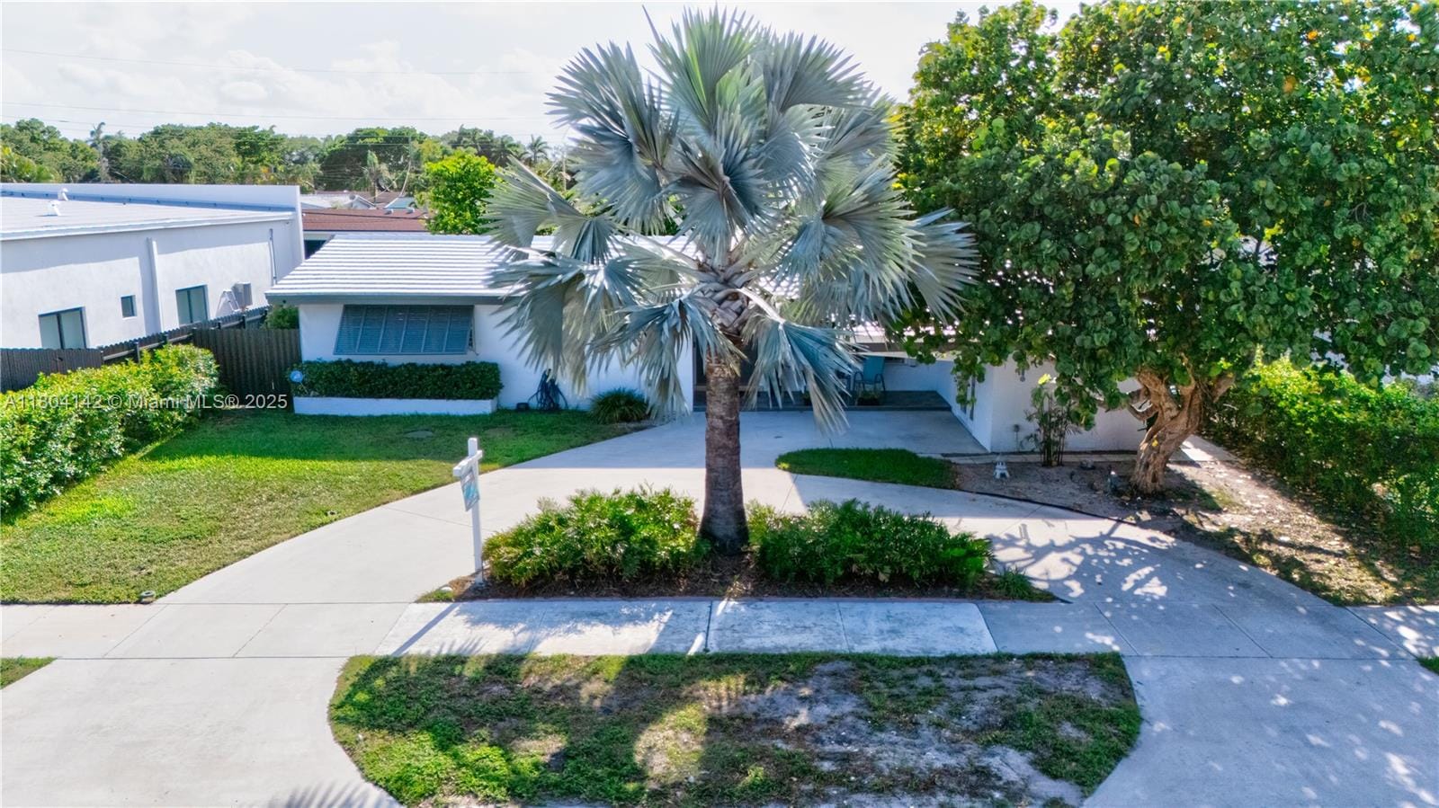 19510 NE 19th Avenue, Miami, FL 33179 photo 27