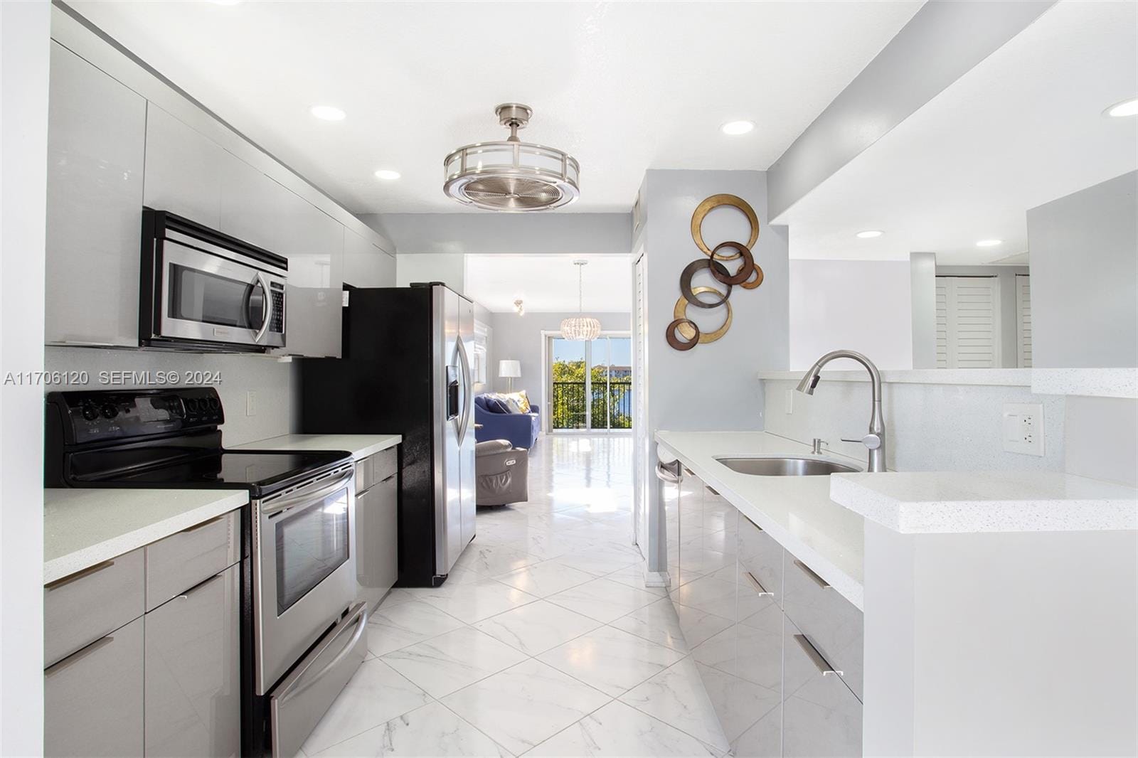 1400 SW 131st Way 401Q, Pembroke Pines, FL 33027 photo 7