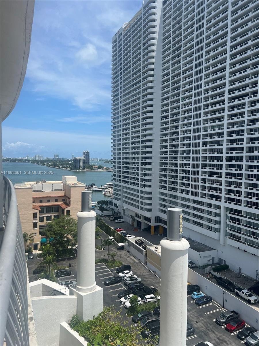 1750 N Bayshore Drive 1410 — photo 11
