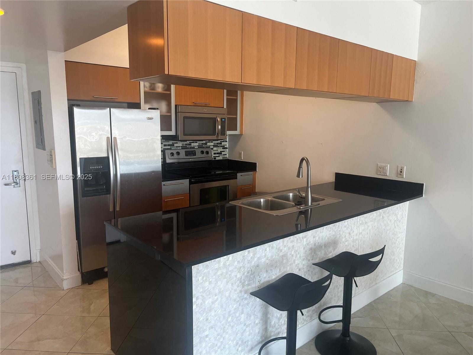 1750 N Bayshore Drive 1410 — photo 10