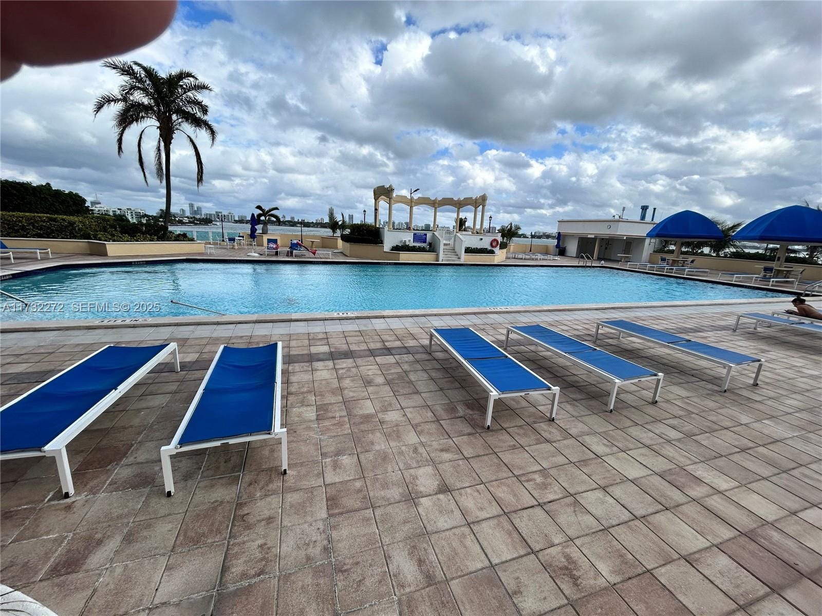 7601 E Treasure Drive CU-18, North Bay Village, FL 33141 photo 16