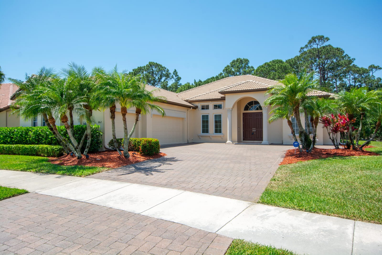 862 SW Grand Reserves Boulevard, Port St. Lucie, FL 34986