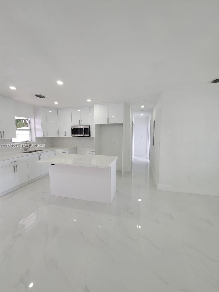 17221 NW 32nd Avenue, Miami Gardens, FL 33056 photo 4