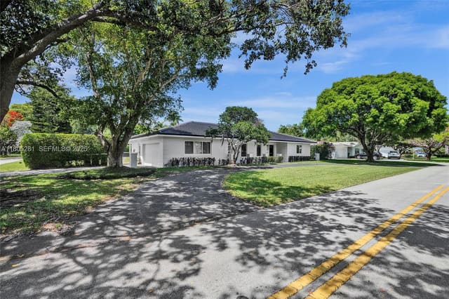 7941 SW 143rd Street, sold in Royal Palm Harbor 1st, Palmetto Bay, FL