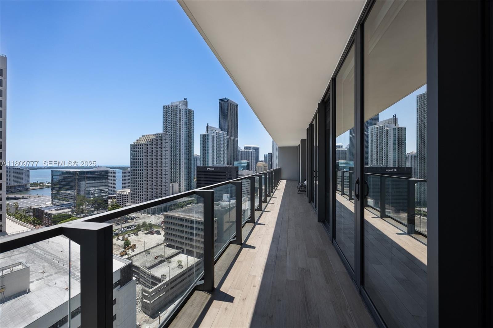 68 SE 6th Street 1703, Miami, FL 33131 photo 26