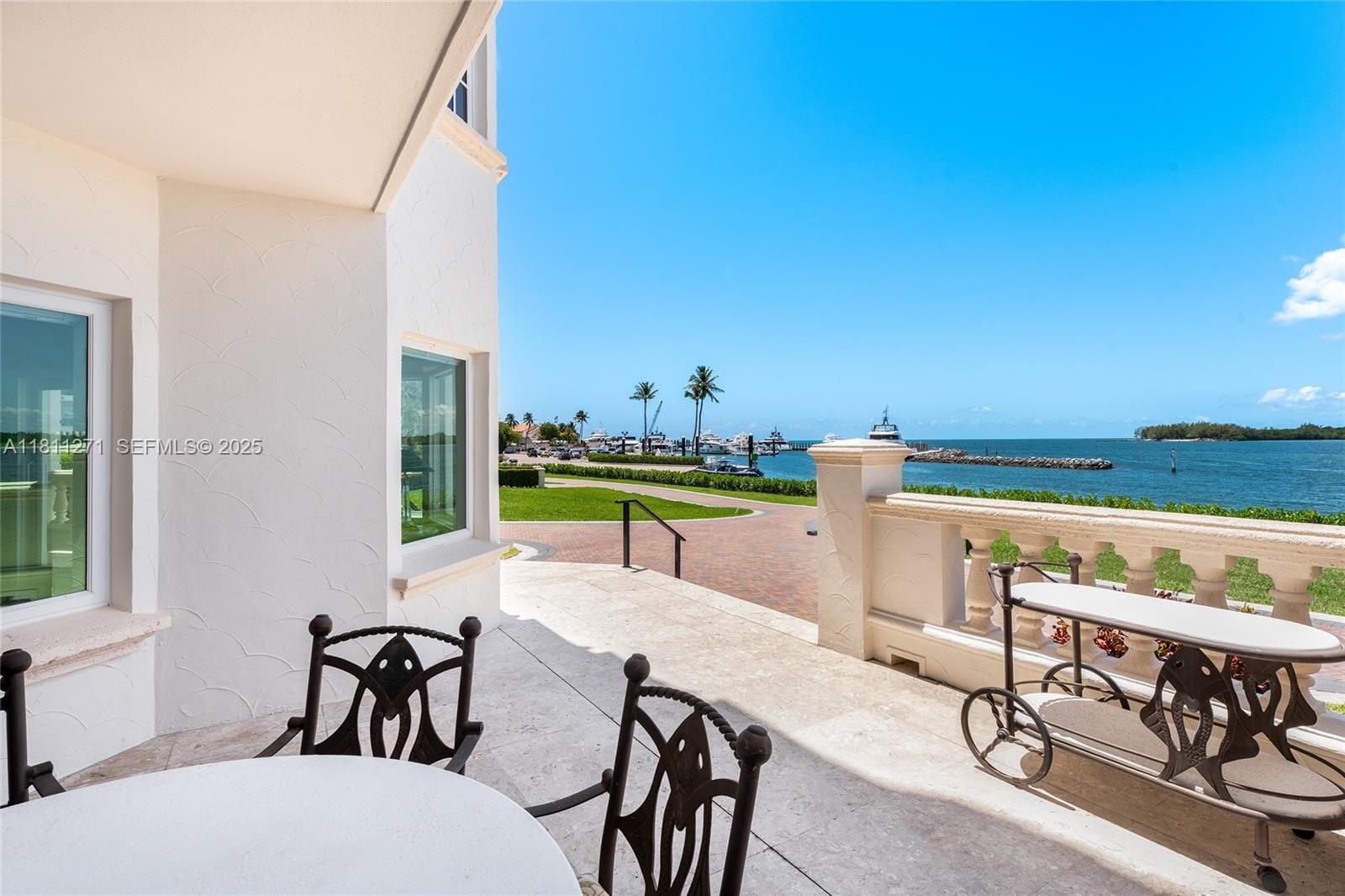 2213 Fisher Island Drive 3103 — photo 9