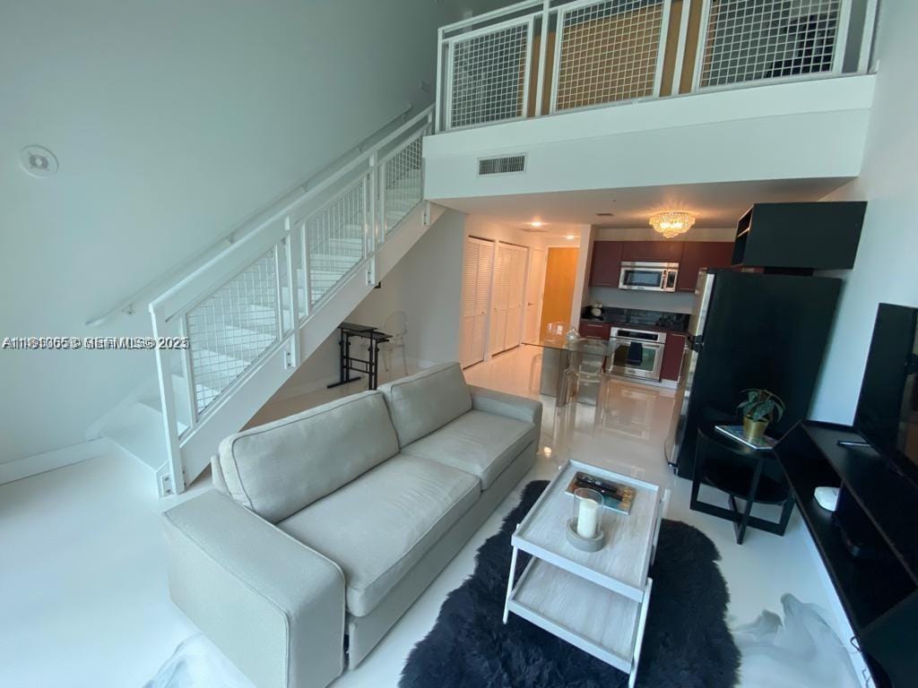 244 Biscayne Boulevard 643, Miami, FL 33132 photo 4