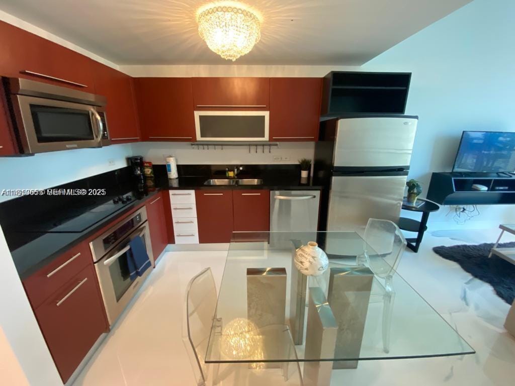 244 Biscayne Boulevard 643, Miami, FL 33132 photo 7