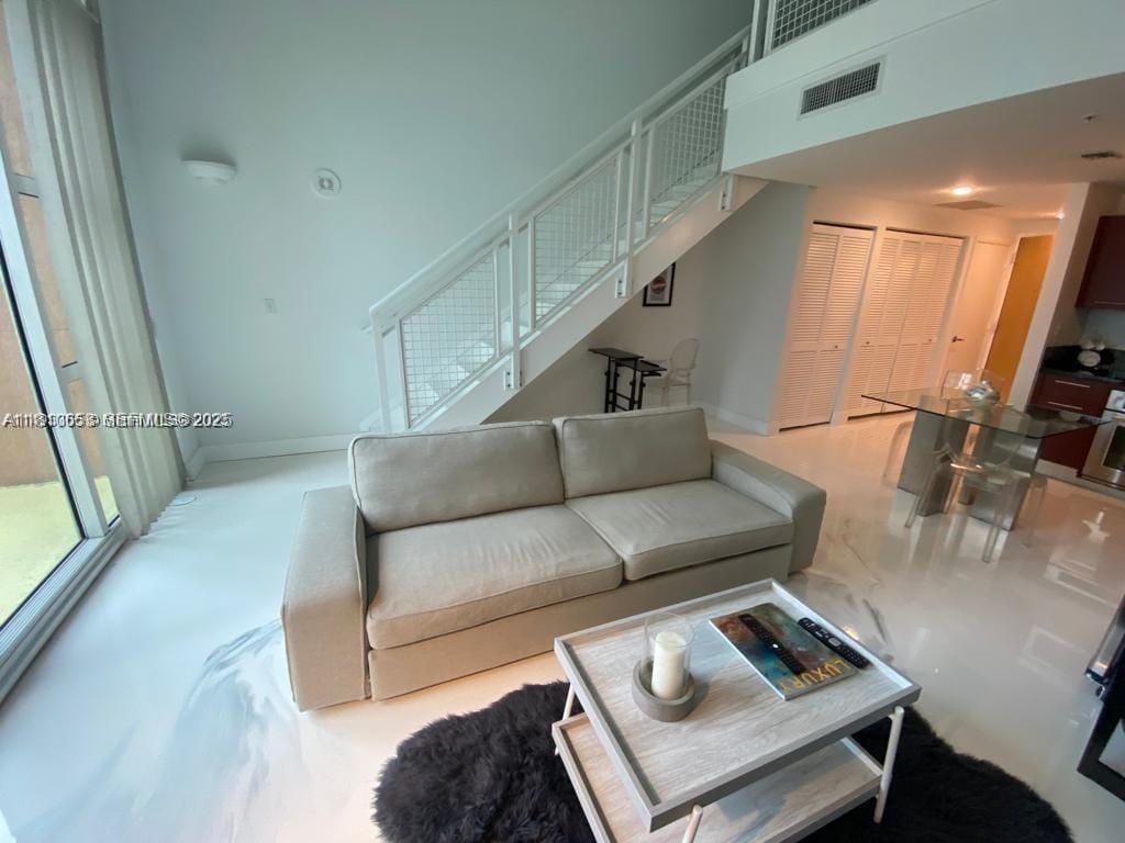 244 Biscayne Boulevard 643, Miami, FL 33132 photo 9
