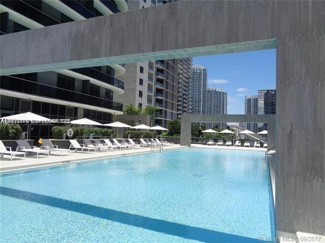 45 SW 9th Street 2709, Miami, FL 33130 photo 17