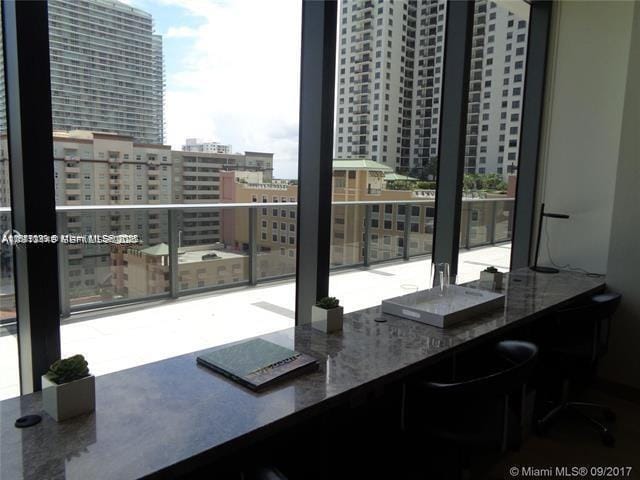 45 SW 9th Street 2709, Miami, FL 33130 photo 27