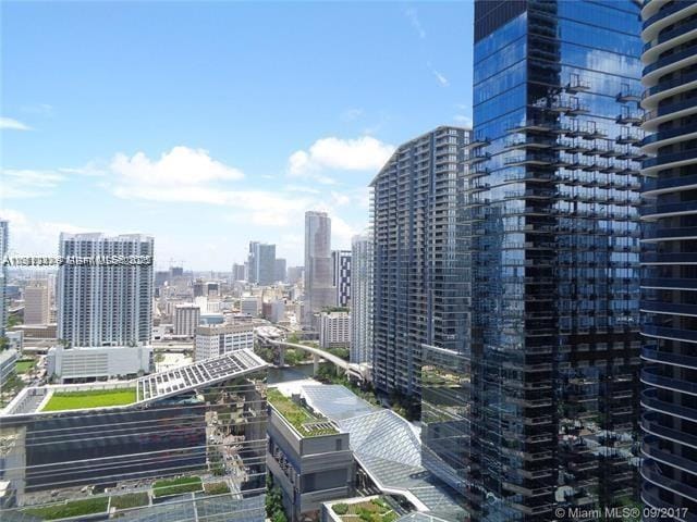 45 SW 9th Street 2709, Miami, FL 33130 photo 4