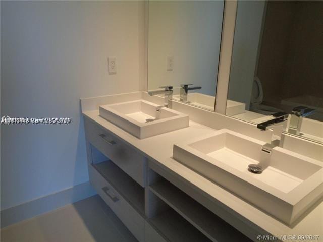 45 SW 9th Street 2709, Miami, FL 33130 photo 10
