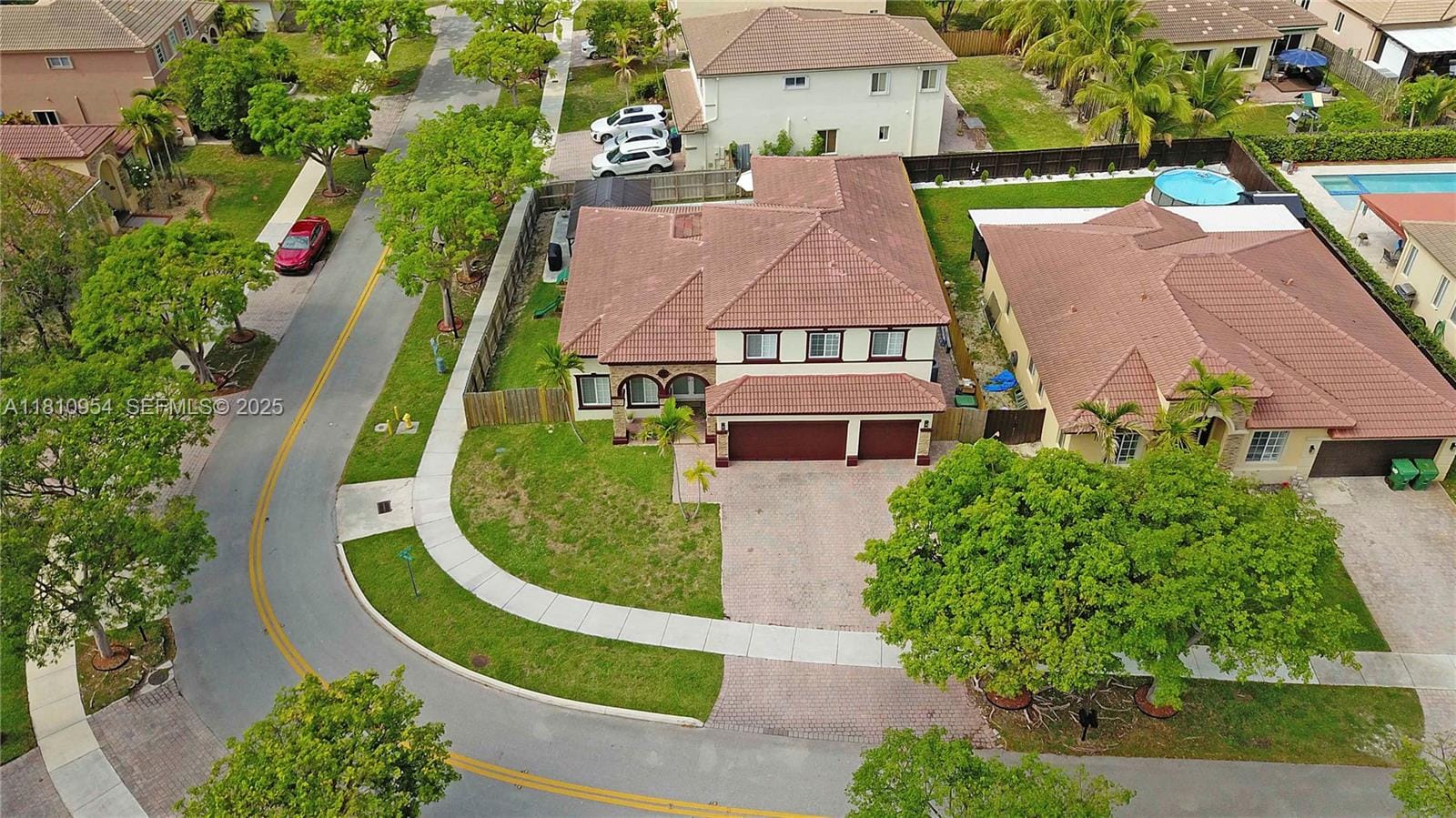 9402 SW 218th Lane, Cutler Bay, FL 33190