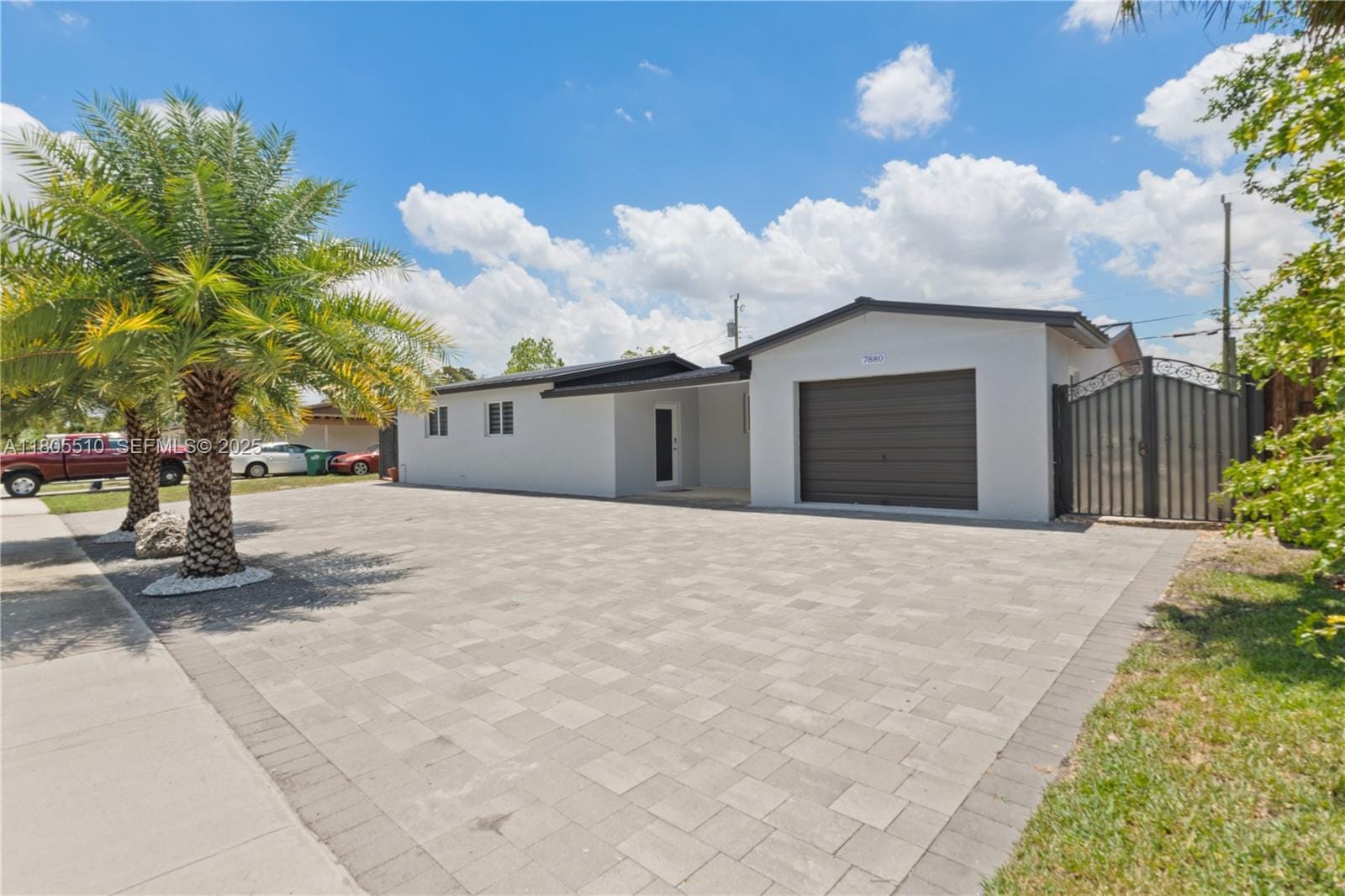 7880 NW 174th Terrace, Hialeah, FL 33015