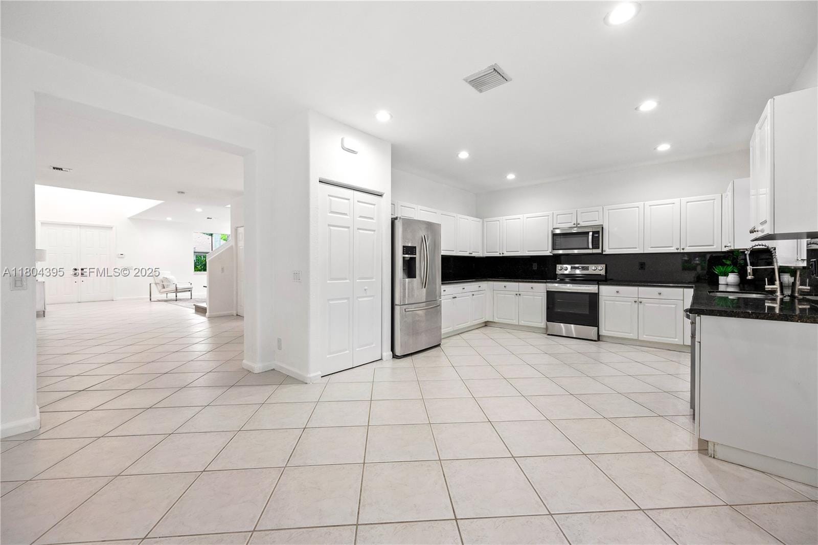 1906 Timberline Road, Weston, FL 33327 photo 11