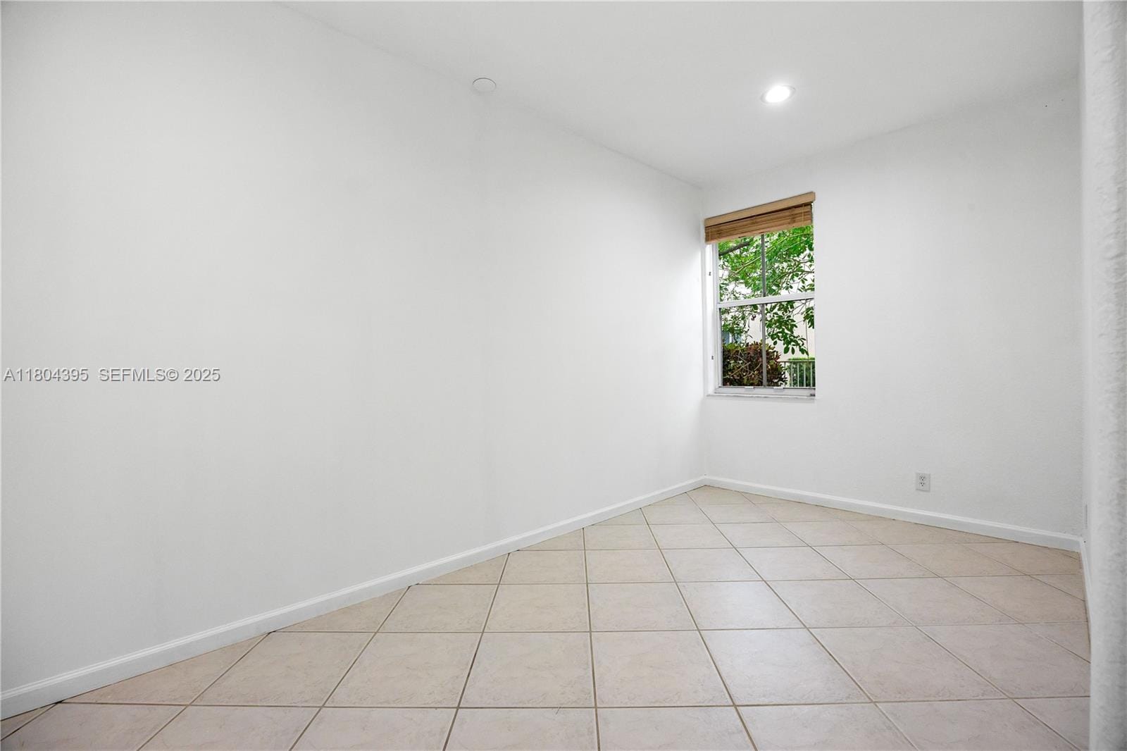 1906 Timberline Road, Weston, FL 33327 photo 12
