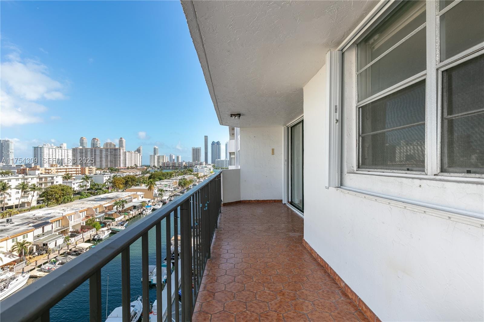 3545 NE 166th Street 807 — photo 9
