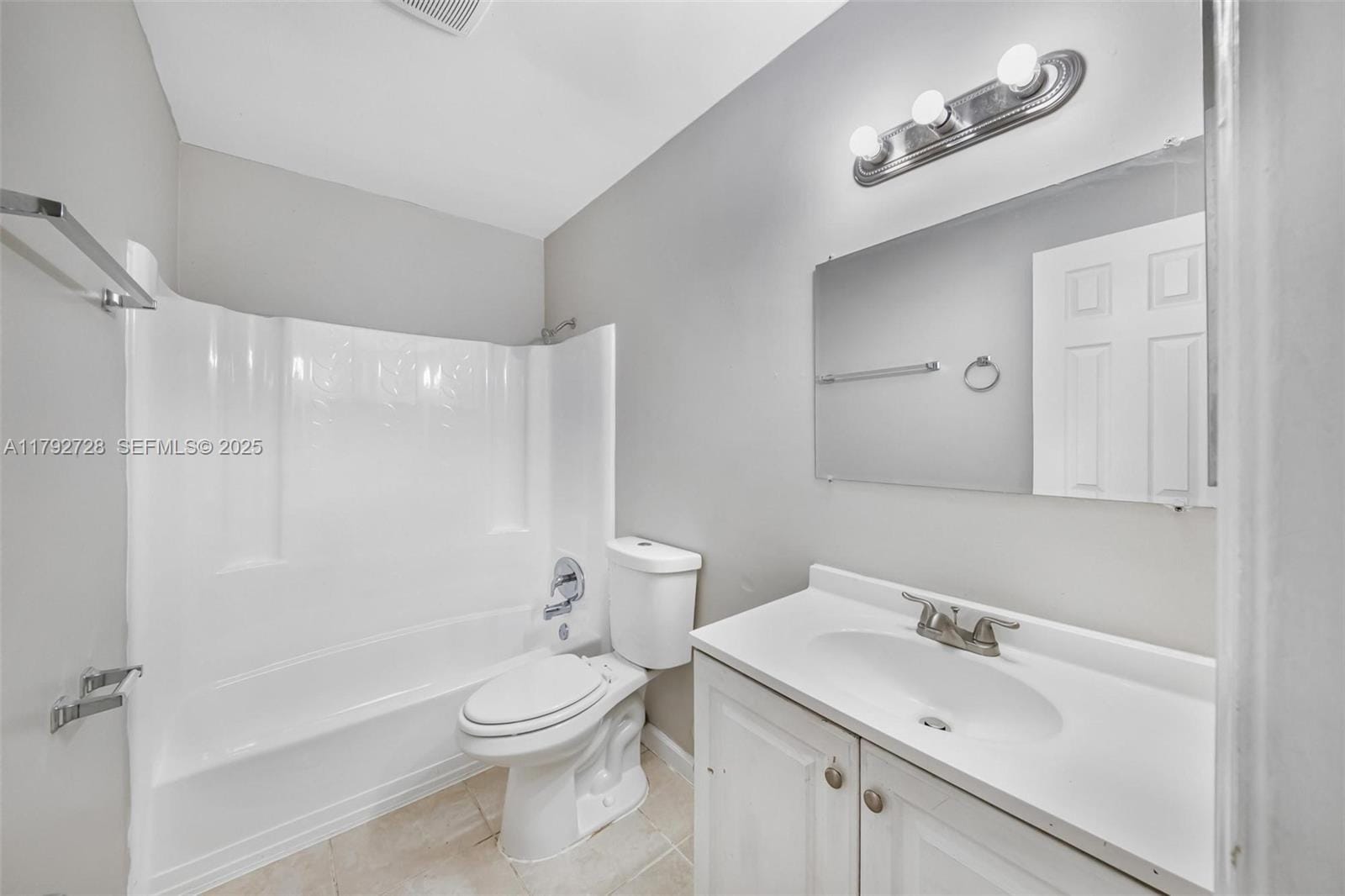 1251 SW 73rd Avenue, North Lauderdale, FL 33068 photo 4