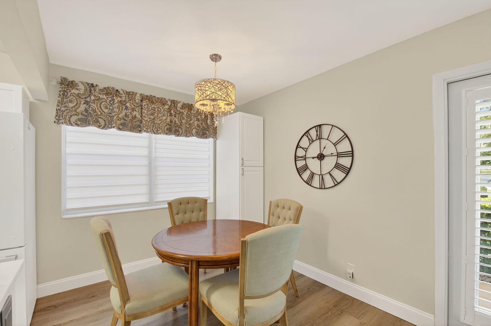 216 Dorchester J — photo 12
