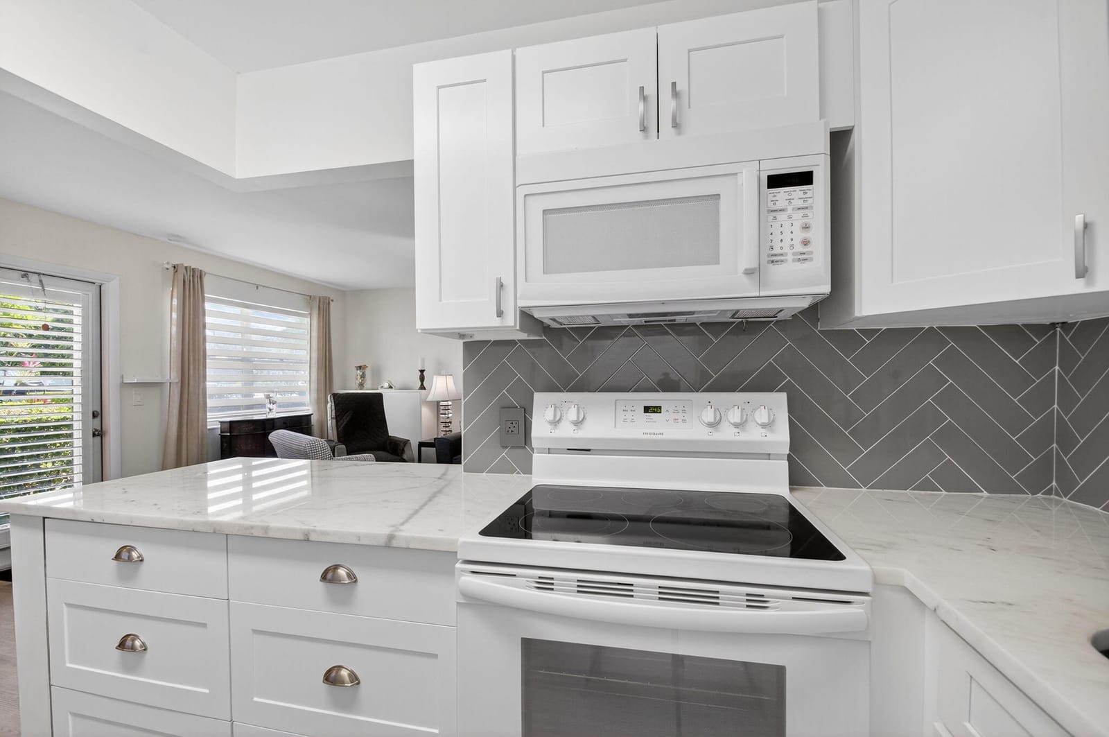 216 Dorchester J, West Palm Beach, FL 33417 photo 14