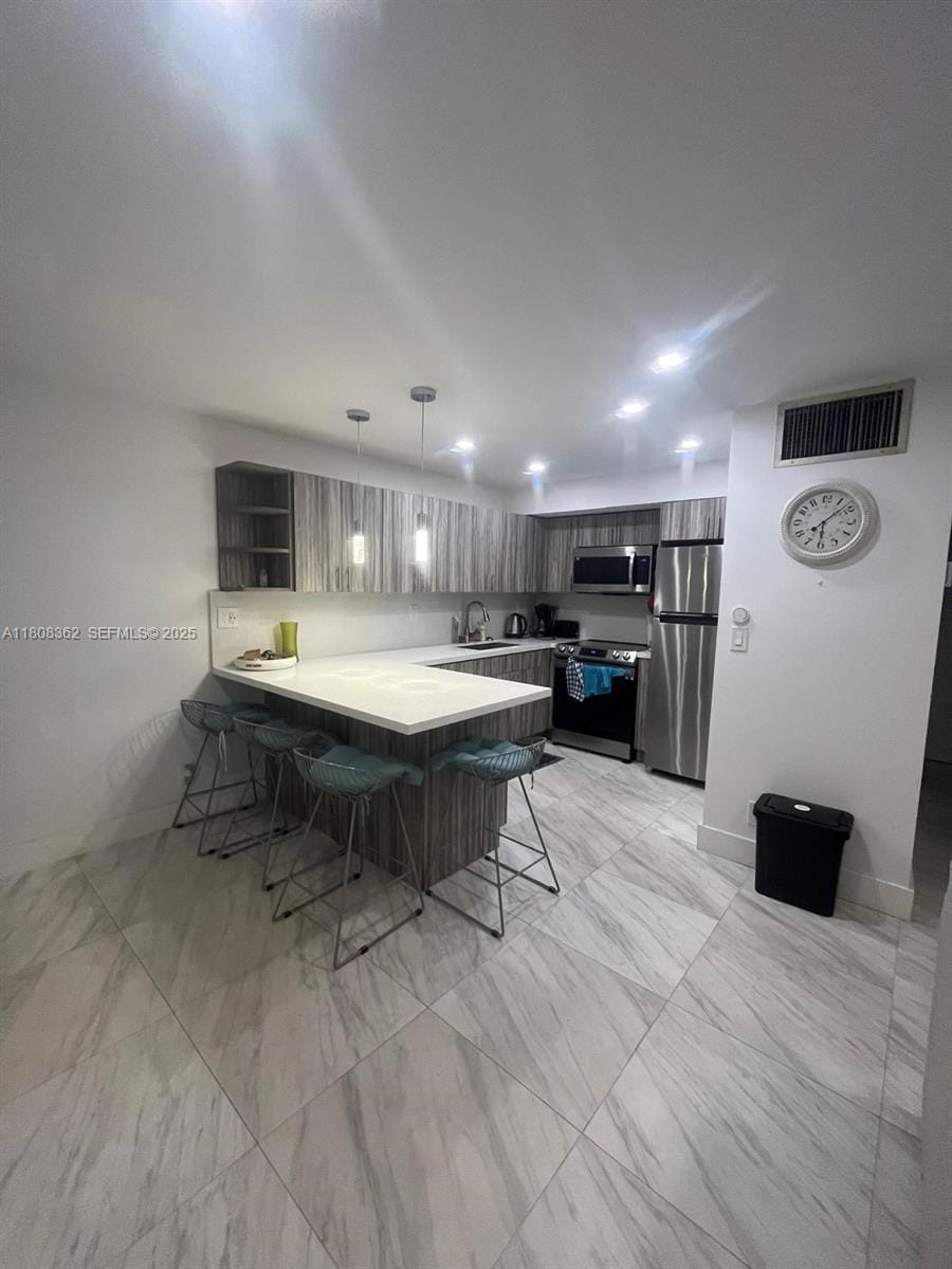 2145 Pierce Street 422 — photo 3