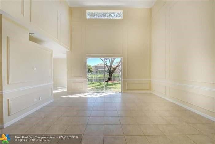 5874 NW 49th Lane — photo 2