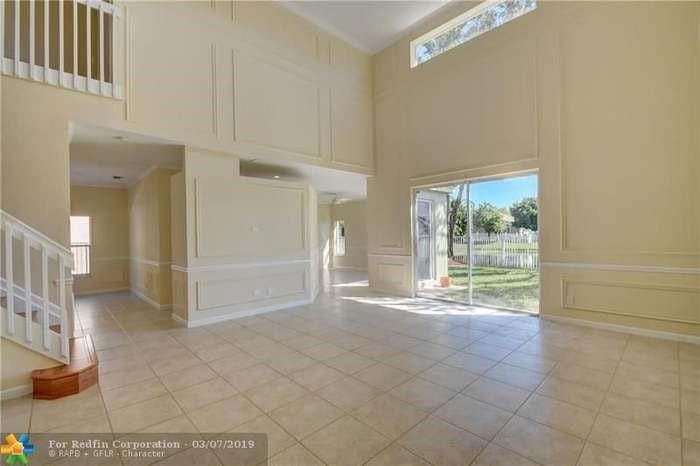 5874 NW 49th Lane — photo 3