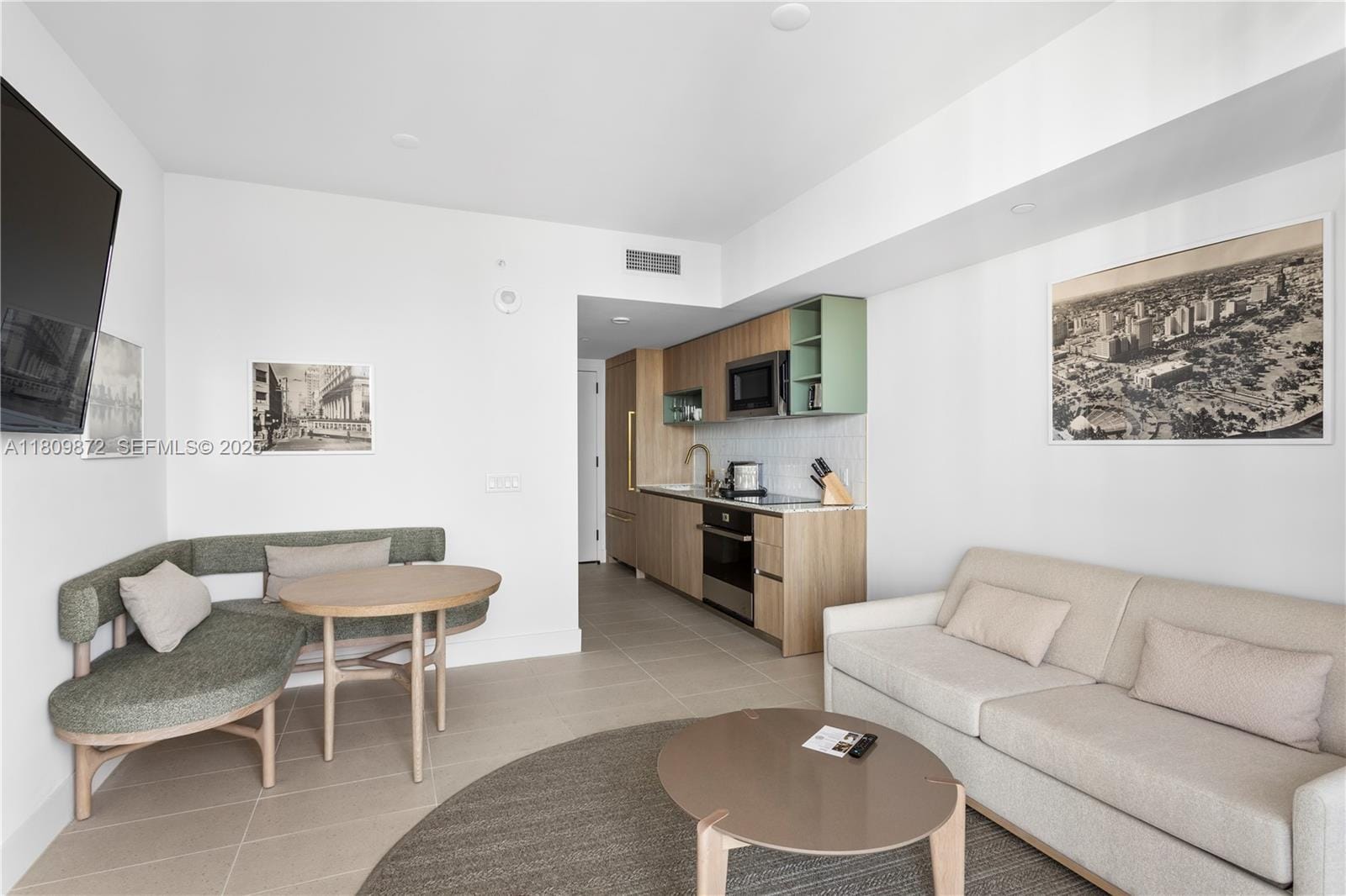601 NE 1st Street 3907 — photo 12