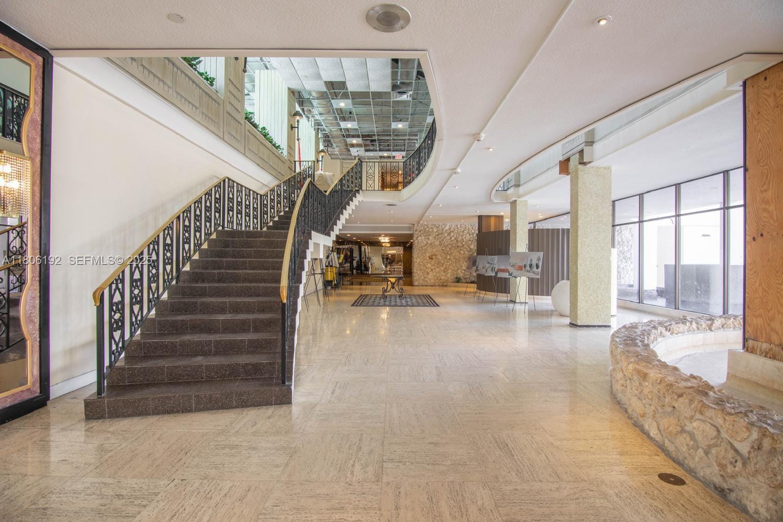 5555 Collins Avenue 14U, Miami Beach, FL 33140 photo 18
