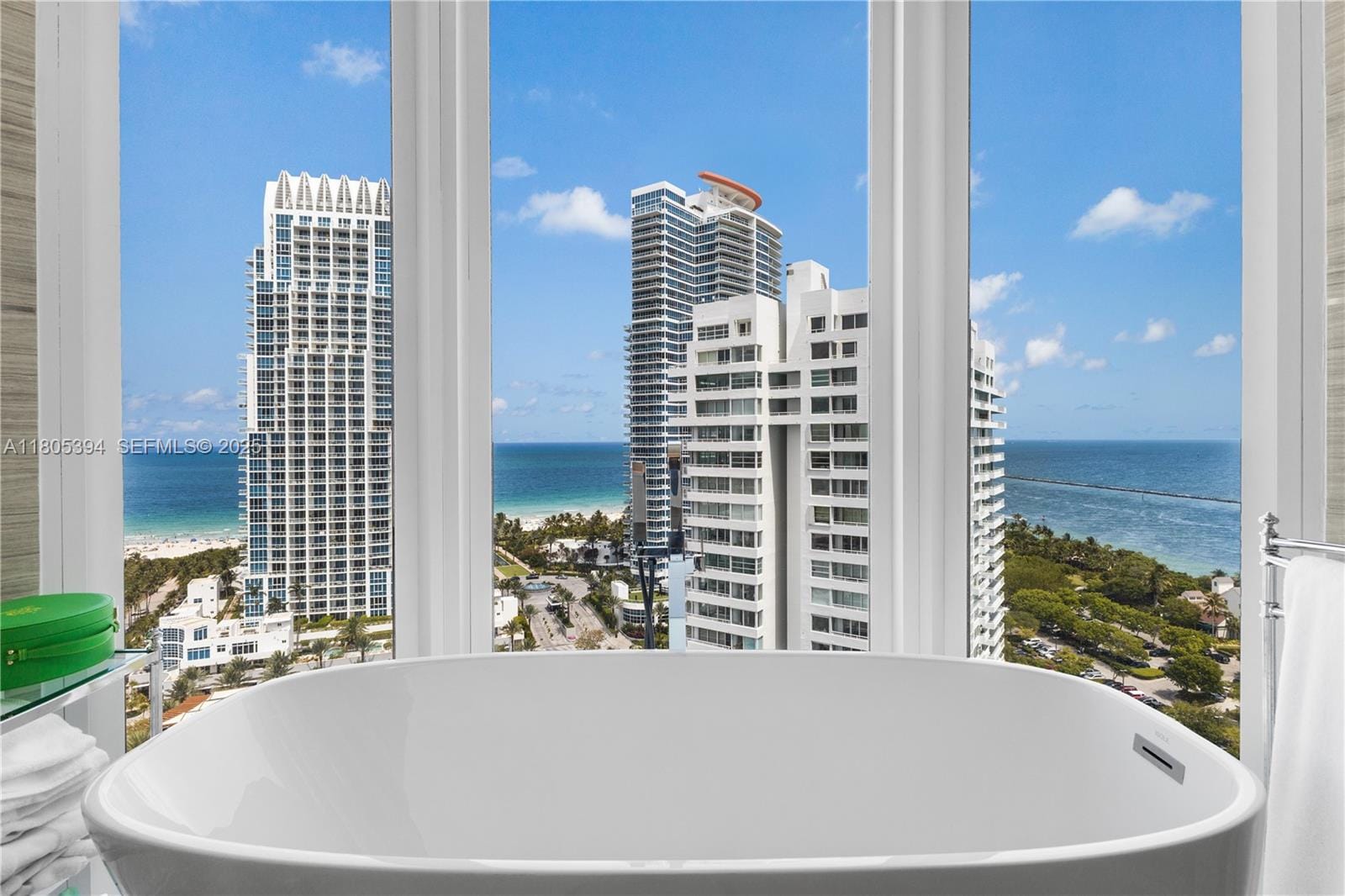 300 S Pointe Drive 2005, Miami Beach, FL 33139 photo 16