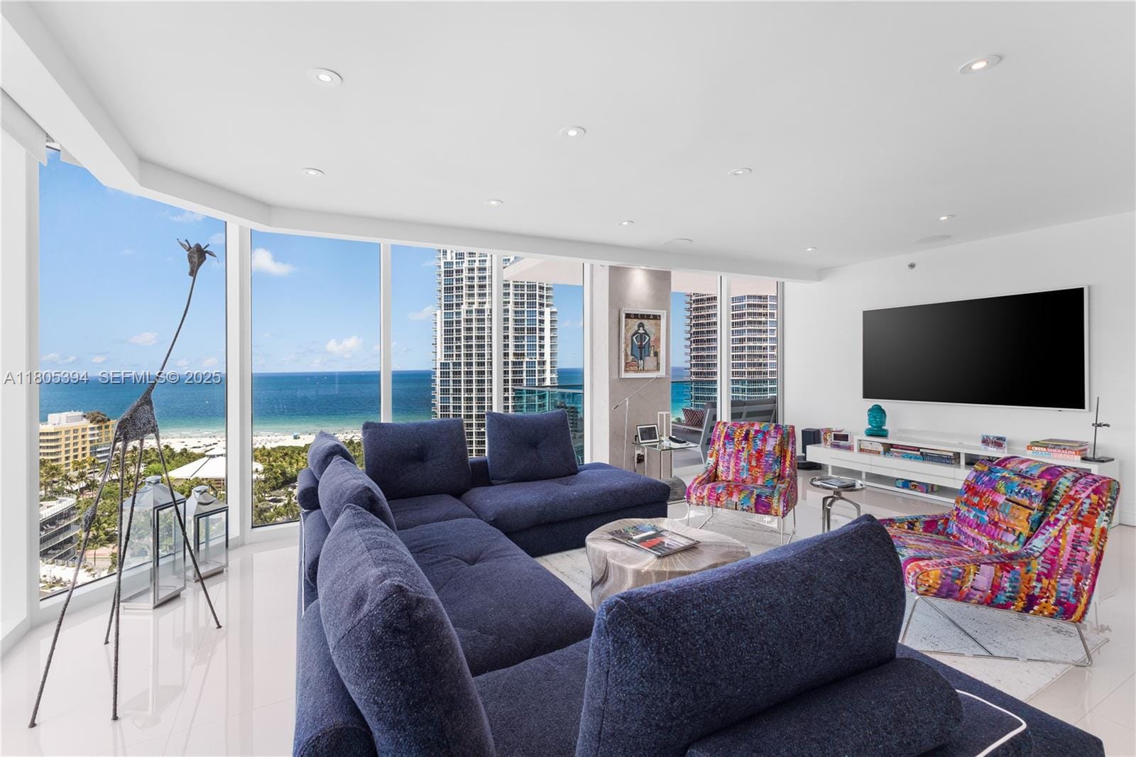 300 S Pointe Drive 2005, Miami Beach, FL 33139 photo 4