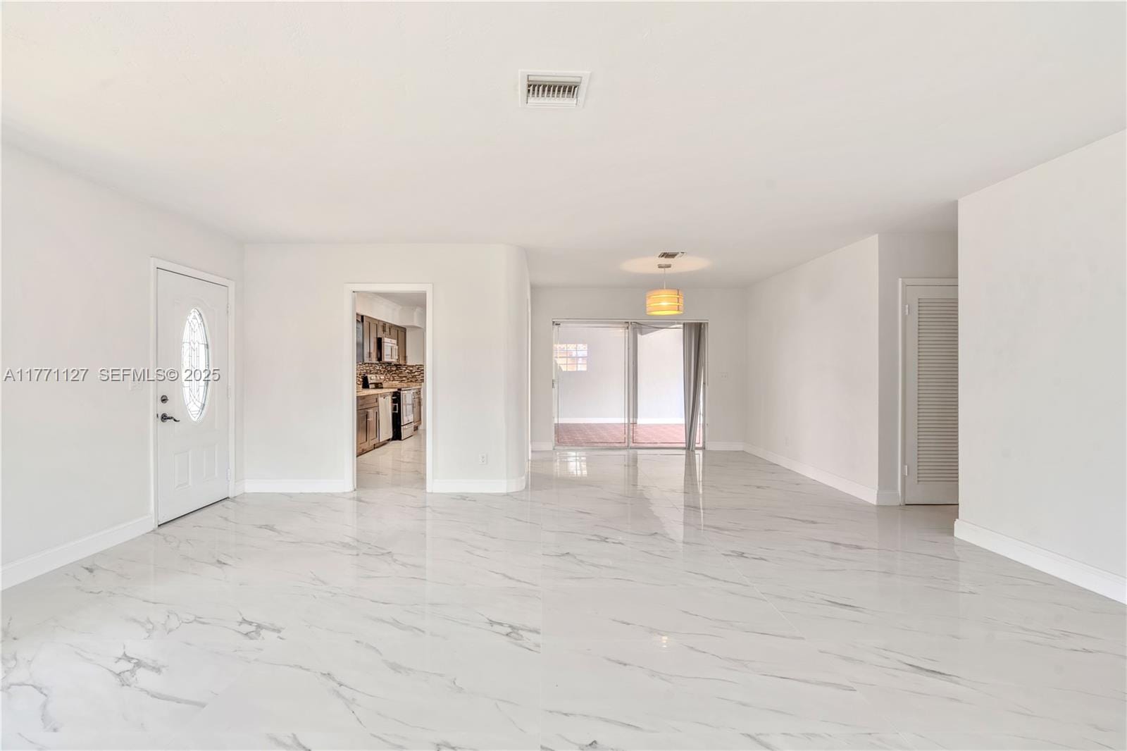18400 NE 8th Avenue, North Miami Beach, FL 33179 photo 11