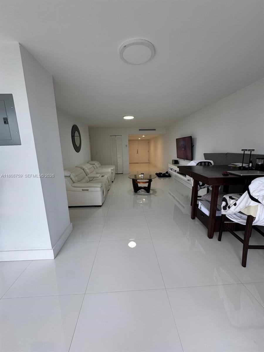 6423 Collins Avenue 1001 — photo 3