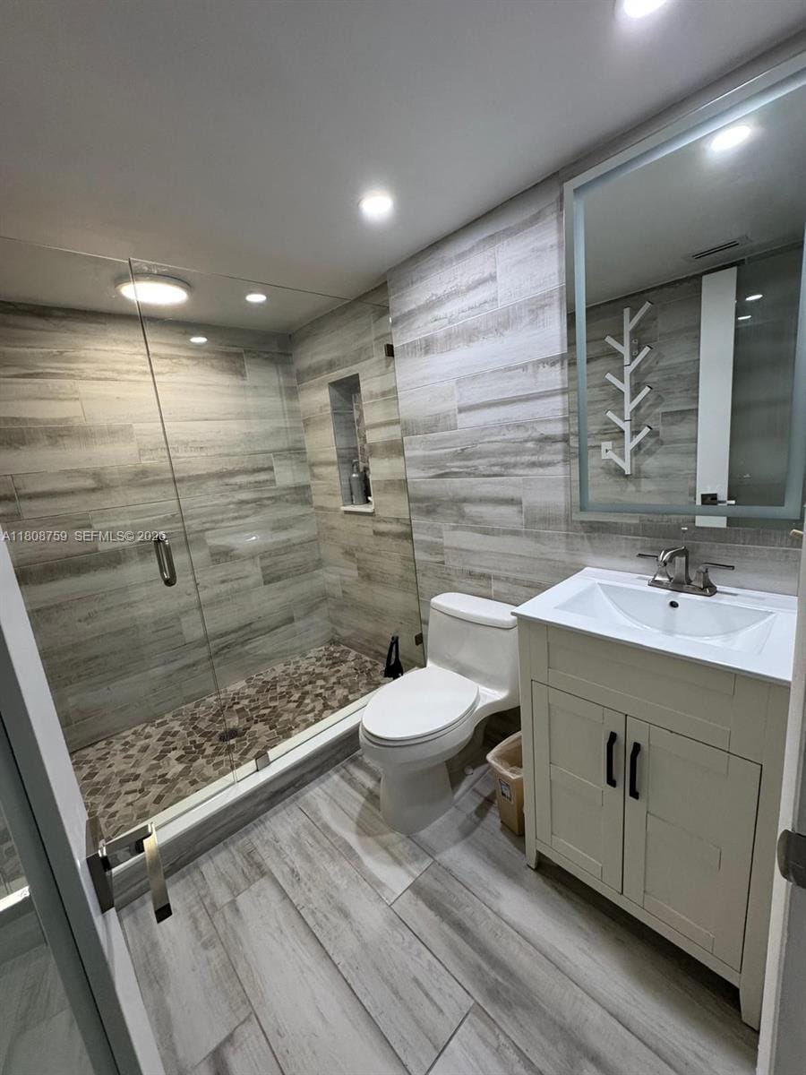 6423 Collins Avenue 1001 — photo 8
